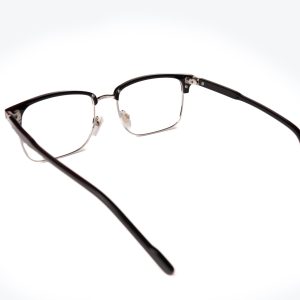 XL Series 08 - Image 2